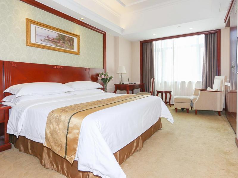 Vienna Hotel Ningbo Ninghai Exterior photo
